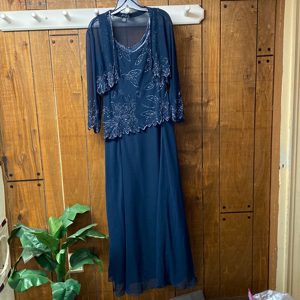 JKARA evening gown size 14 navy blue with beautiful embellishment